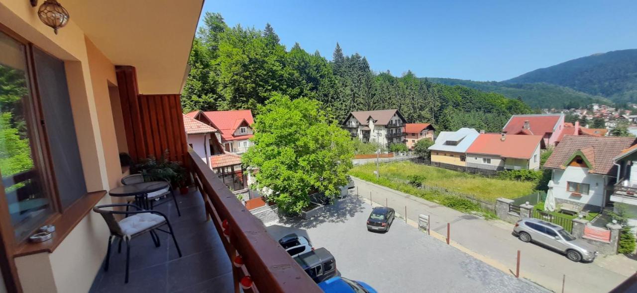 Kalinderu Skier'S Apartament Bellevue Buşteni Eksteriør bilde
