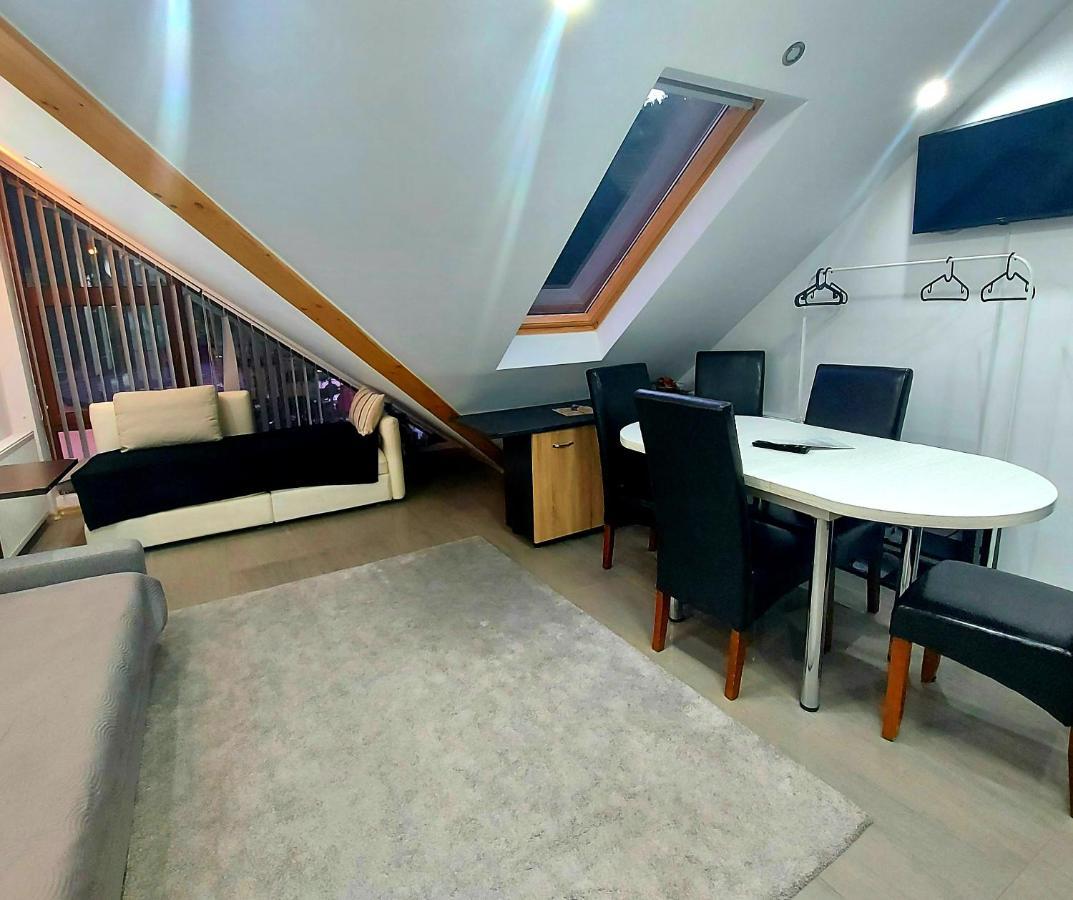 Kalinderu Skier'S Apartament Bellevue Buşteni Eksteriør bilde